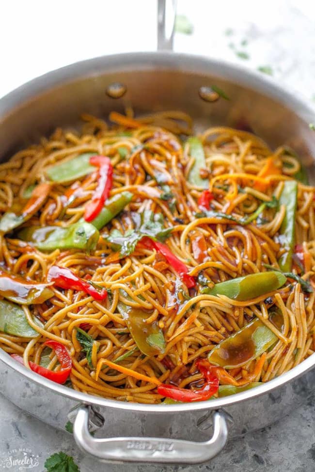 Easy Chicken Lo Mein | Life Made Sweeter