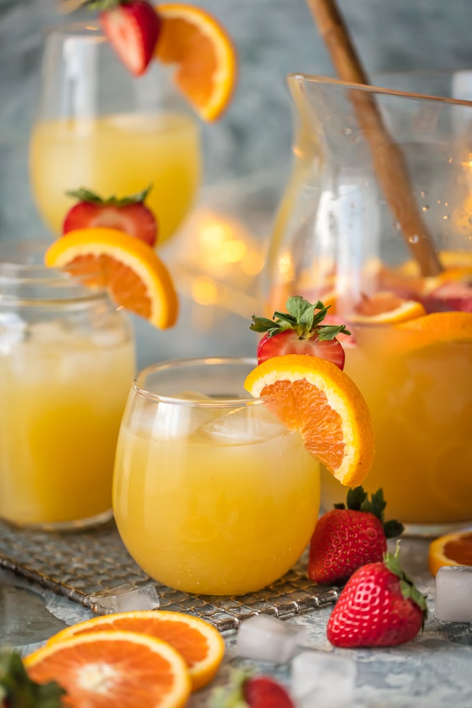 glasses of grapefruit sangria 