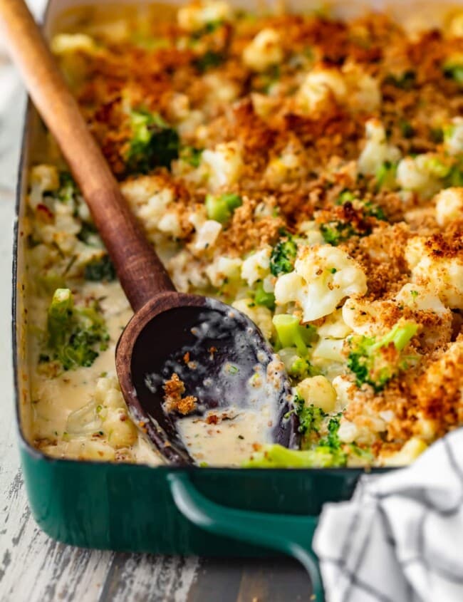 Cauliflower Gratin is an easy side dish you're sure to love! This Cheesy Broccoli Cauliflower Recipe is absolutely delicious. Be sure to add Cauliflower Broccoli au Gratin to your holiday table!