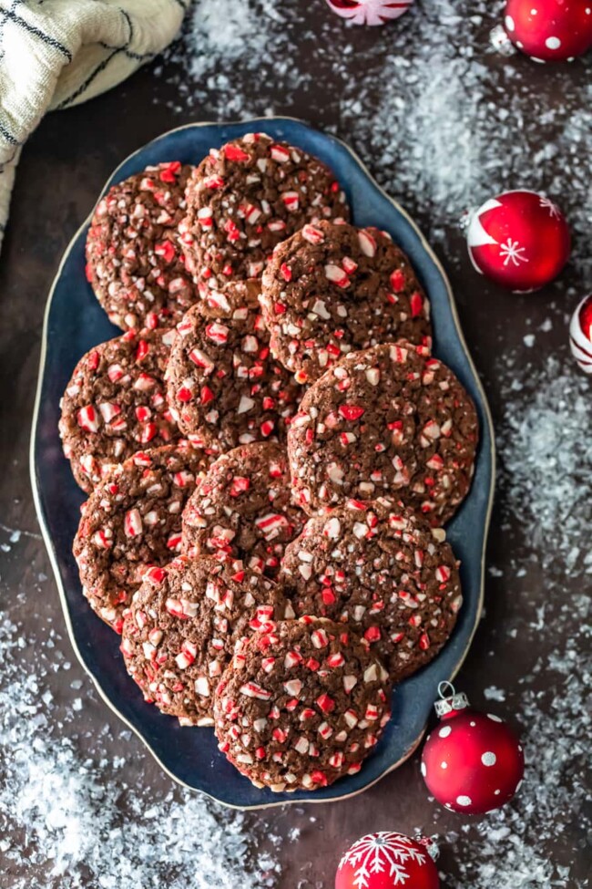 chocolate peppermint crinkle cookies