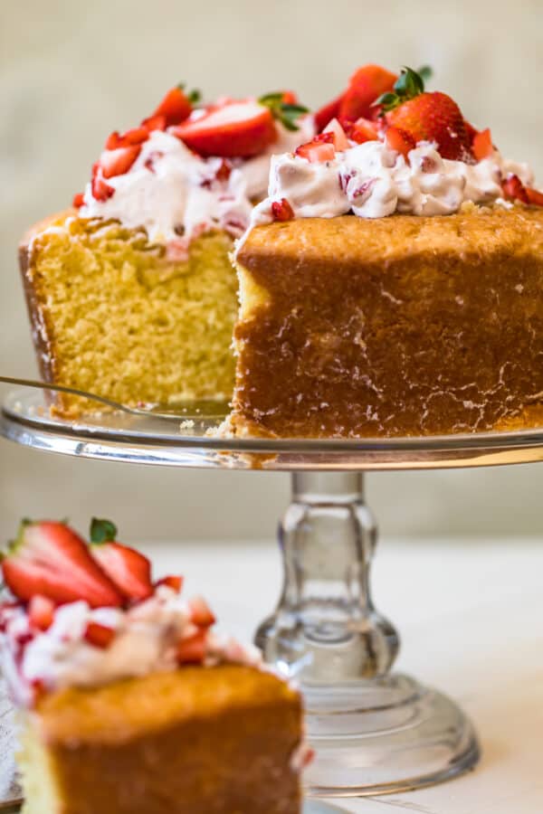 A slice taken out of the kentucky butter cake