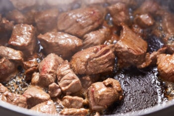 how to make dutch oven beef stew