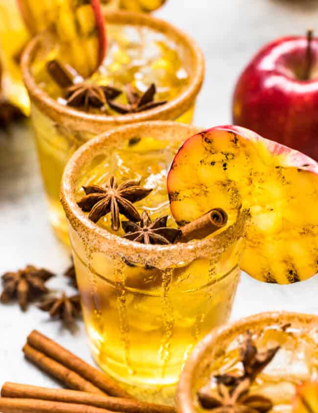 apple cider margaritas with grilled apple slices