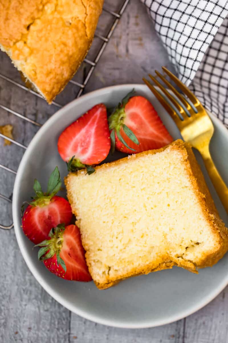 plate with slice of pound cake