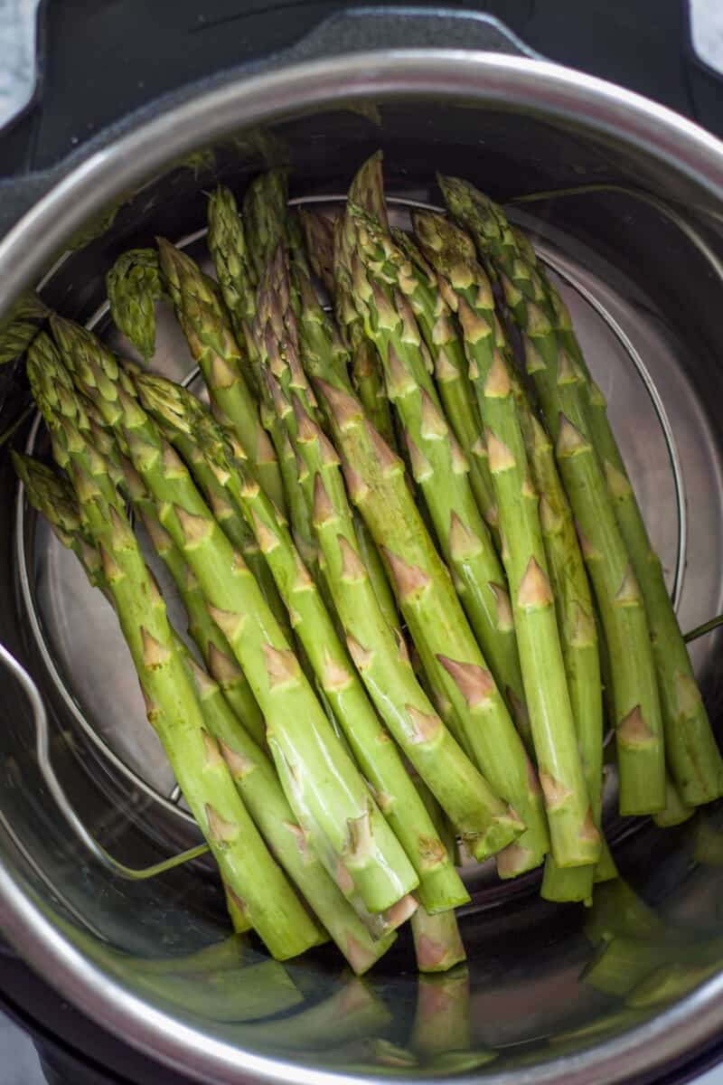 how to cook asparagus in an instant pot