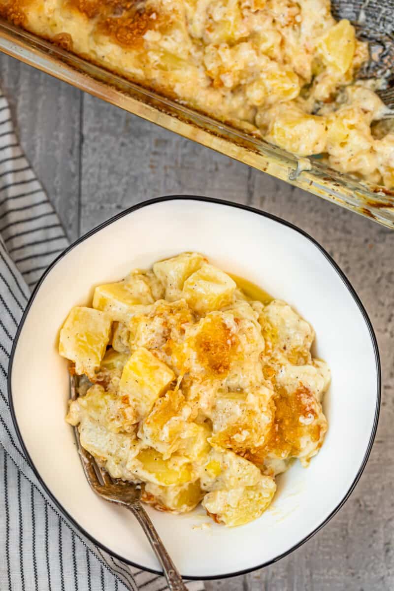 bowl of parmesan creamed potatoes