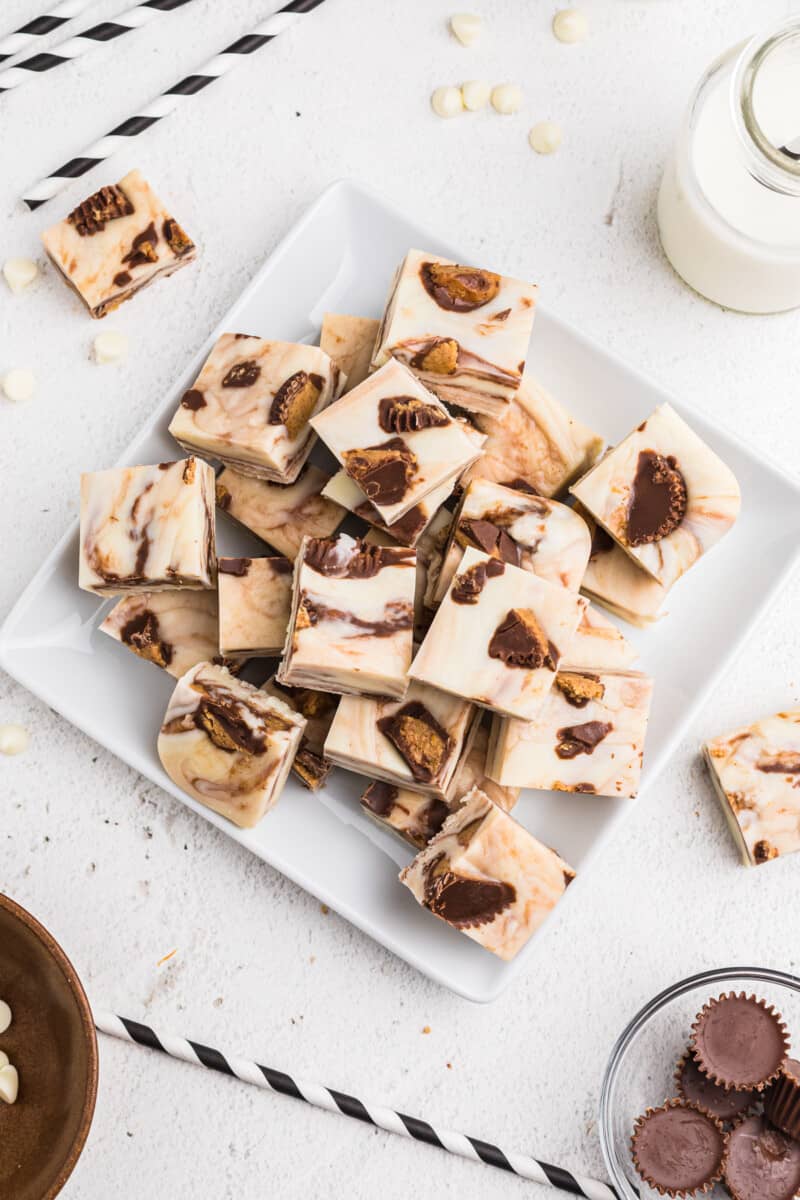 overhead picture of peanut butter cup fudge on plate