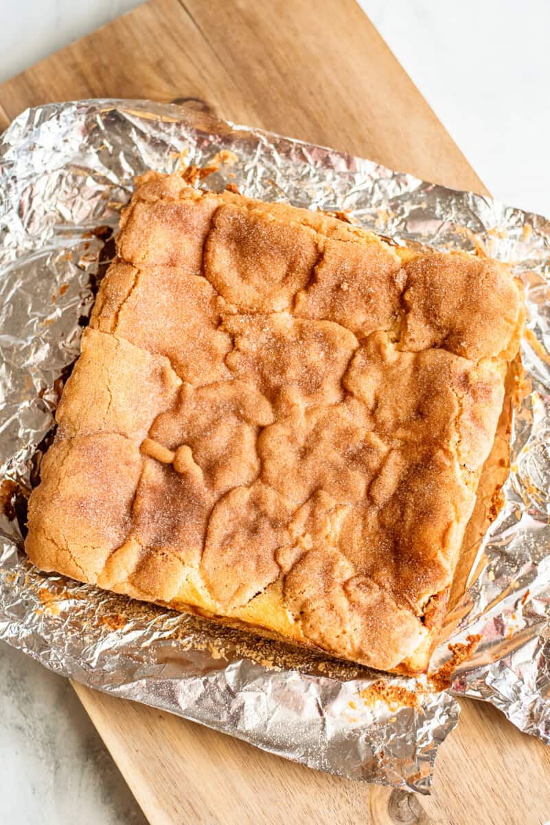 snickerdoodle cheesecake bars precut