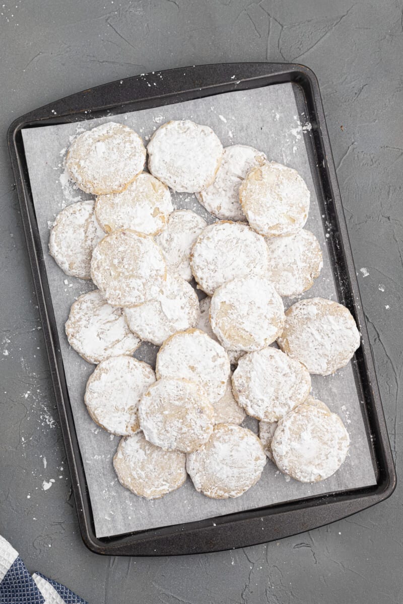 baking sheet with pecan sandies