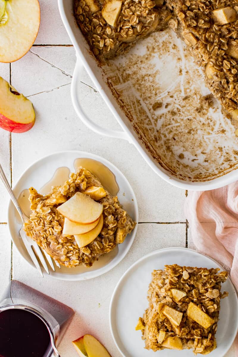 slices of baked apple oatmeal on plates