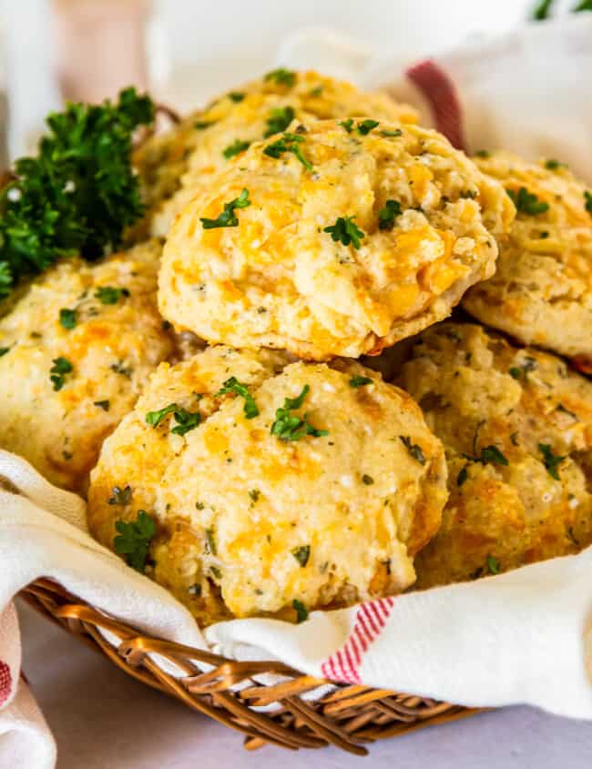 basket with cheddar bay biscuits