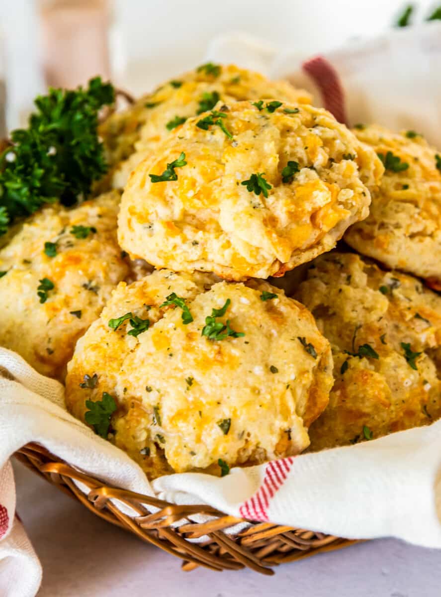 basket with cheddar bay biscuits