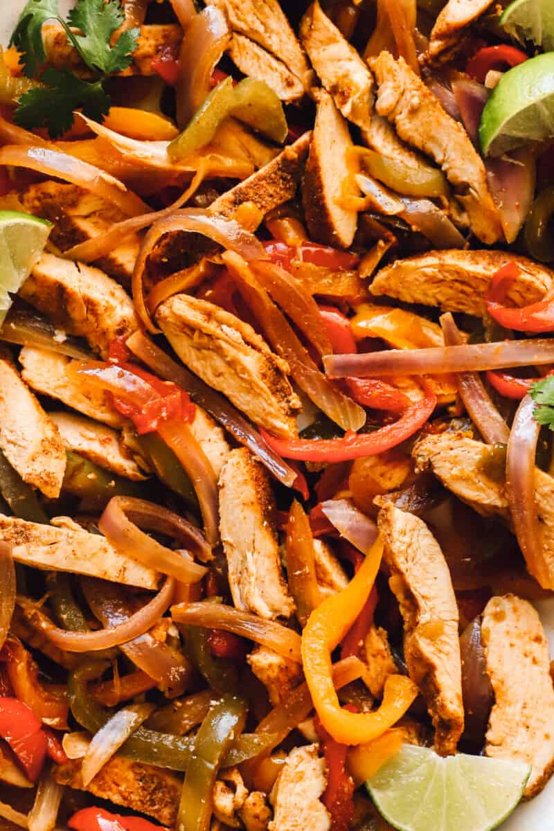 chicken, bell pepper, and onion fajita mixture