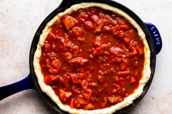 making a skillet pizza