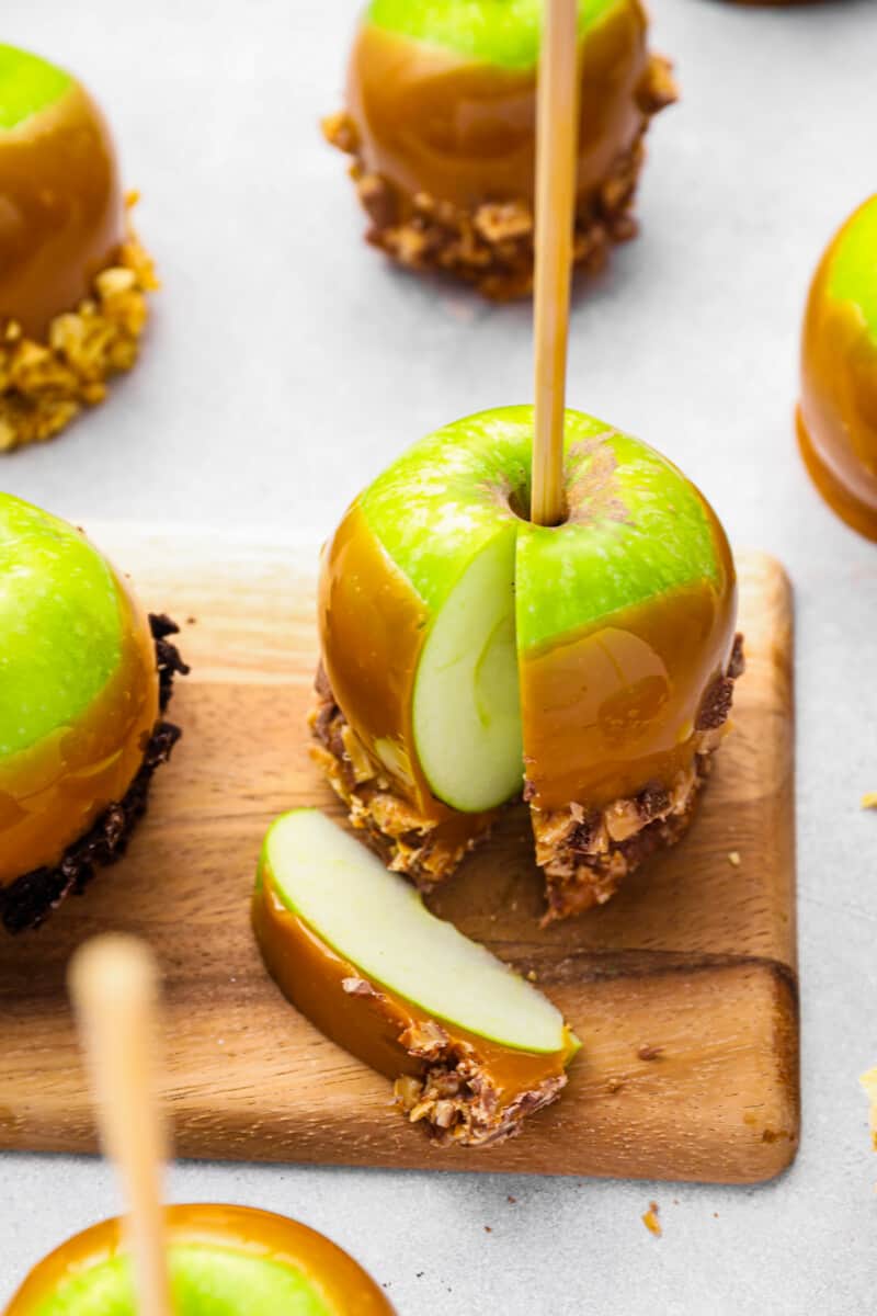 homemade caramel apples