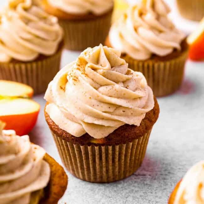 apple cupcakes