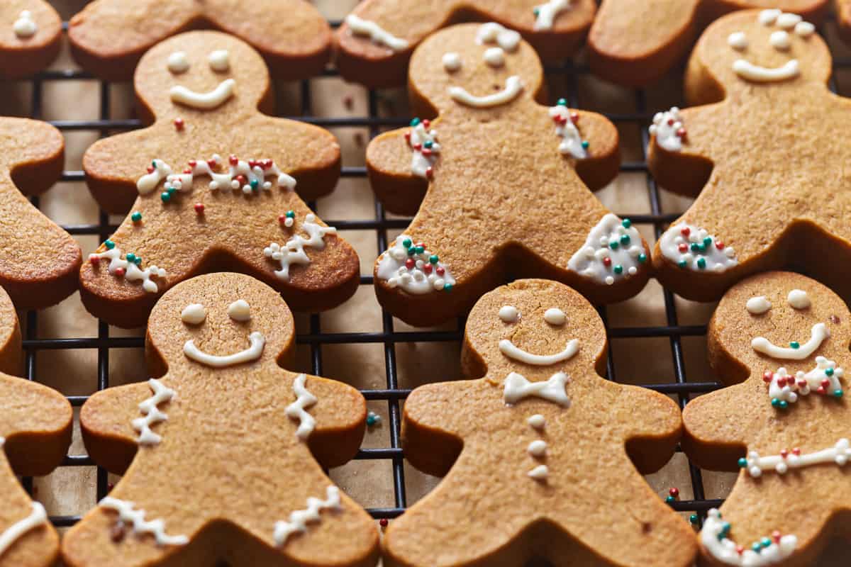 how to make gingerbread cookies