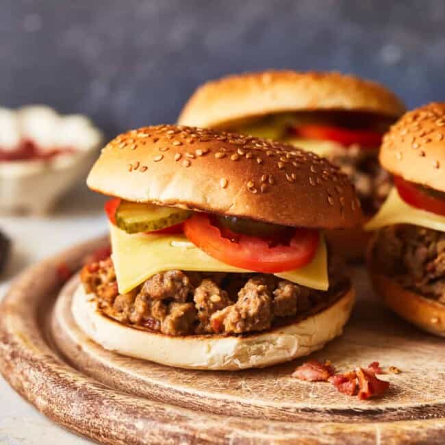 featured crockpot cheeseburgers.