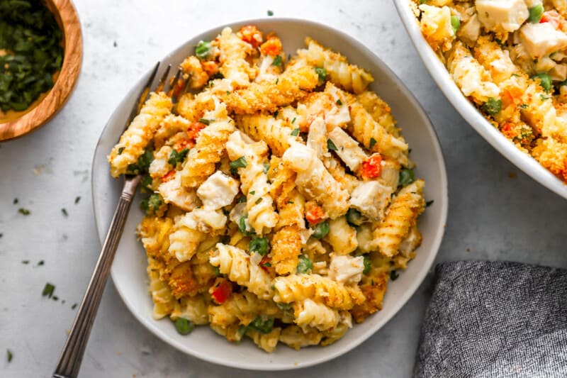 two bowls of thanksgiving turkey casserole.