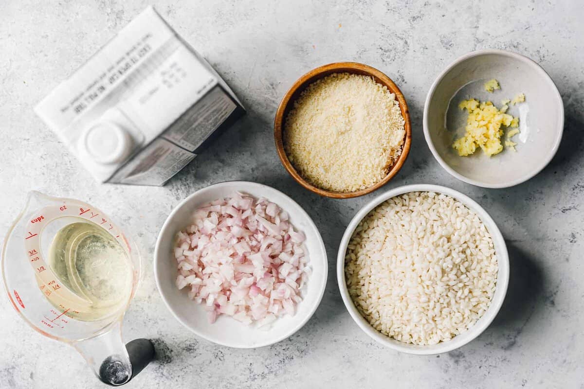 overhead view of ingredients for parmesan risotto.