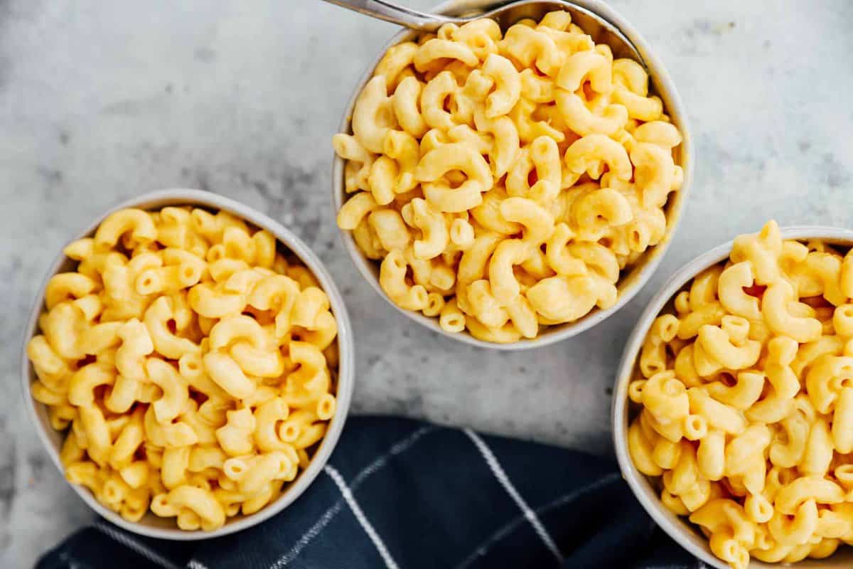 creamy macaroni and cheese in bowls