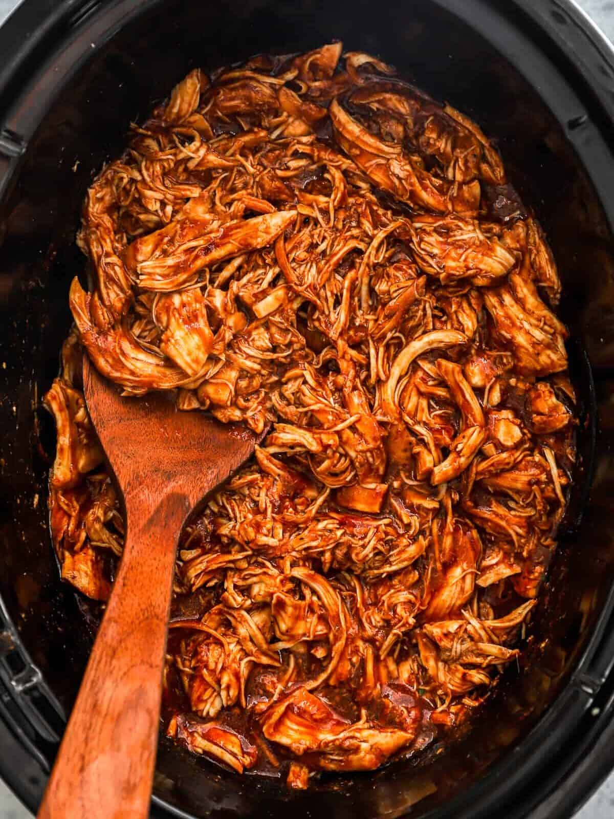 crockpot bbq chicken in slow cooker, shredded